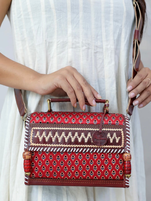 The Hut Bag