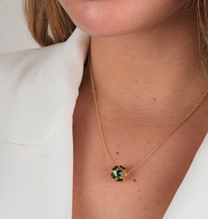 Viana Conta Green Necklace